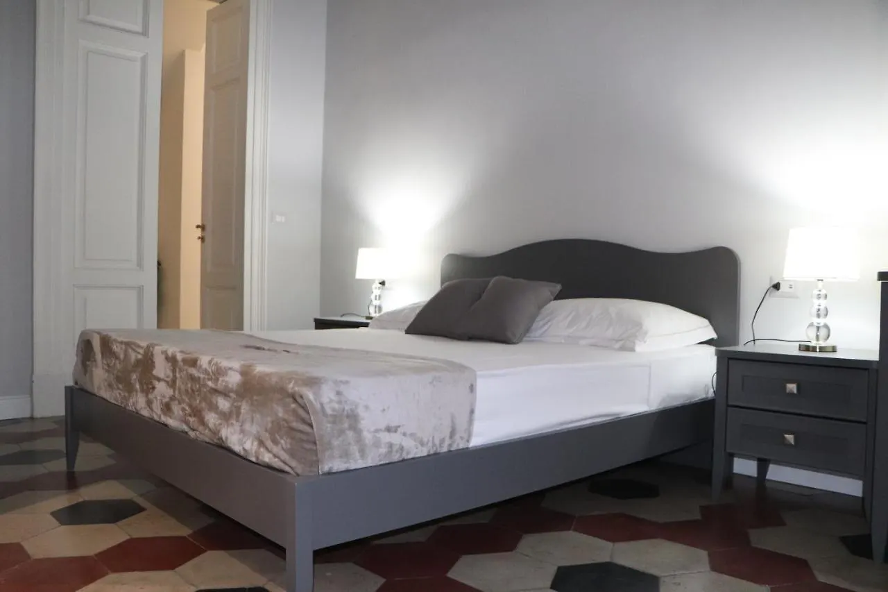 Domus Iole Appartamento Nel Centro Storico Catania