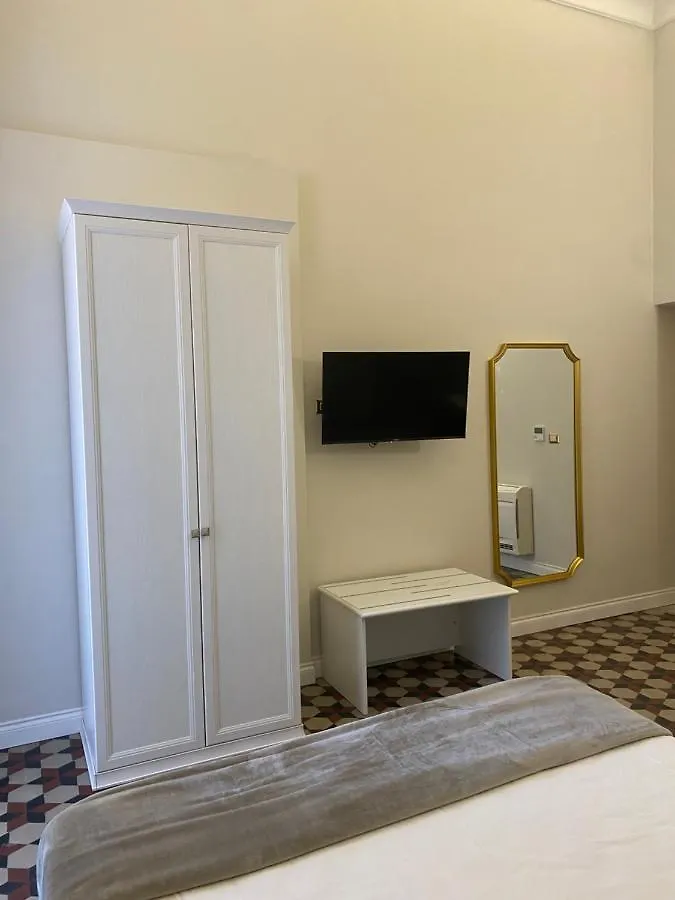 Apartment Domus Iole Appartamento Nel Centro Storico Catania Italy