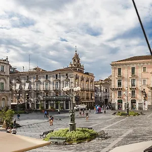  Holiday home La Di Piazza Dell'universita